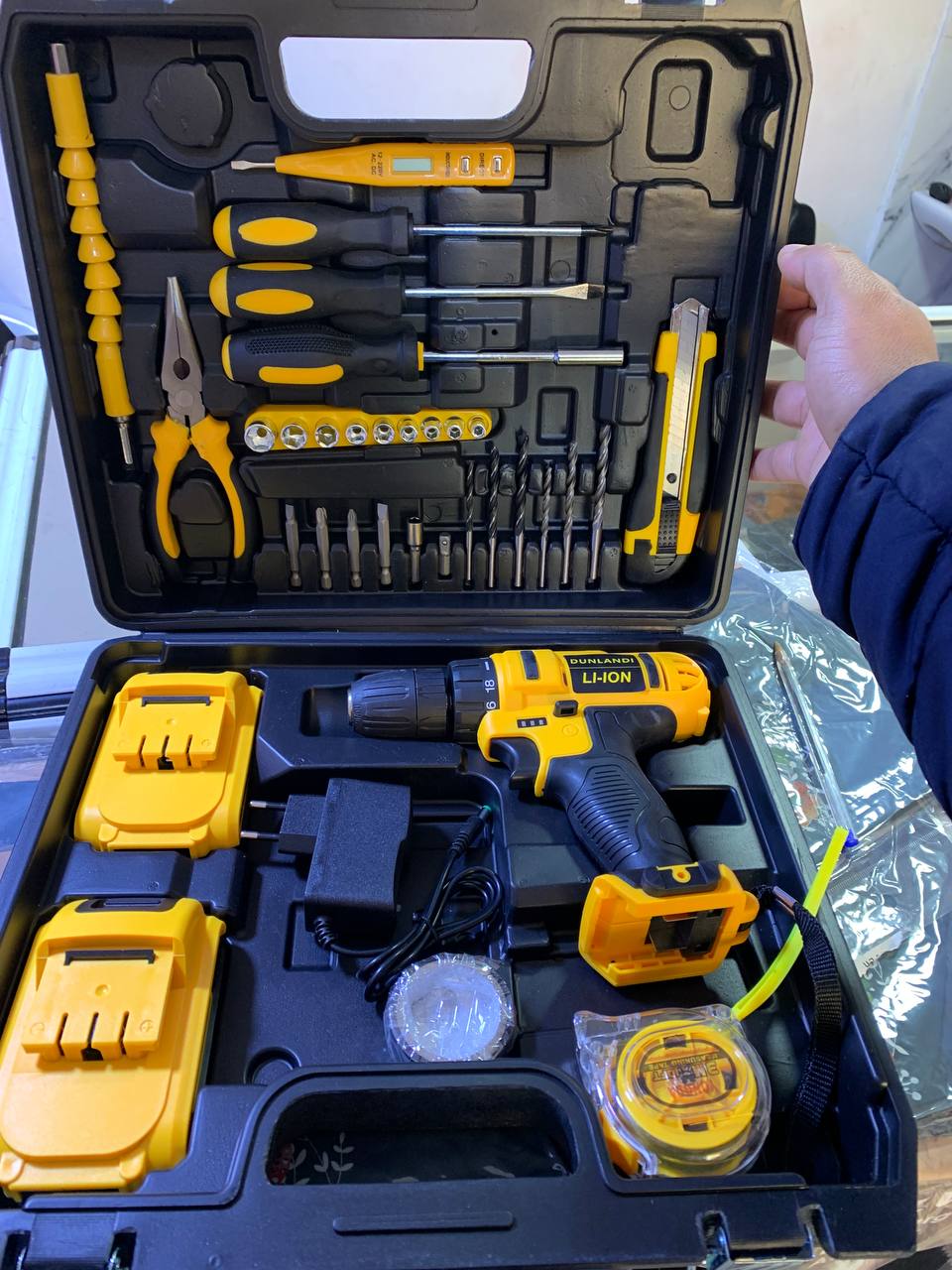 Visseuse professionnel avec 2 batterie