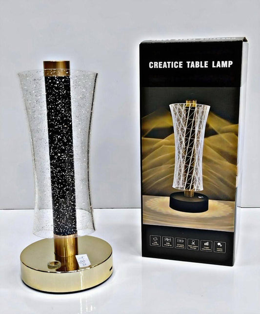 💡 Lampe de table design moderne